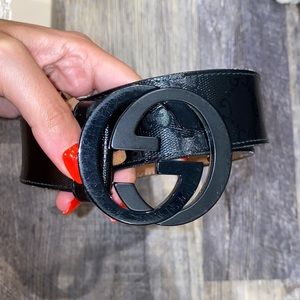 Men’s Black Gucci Belt